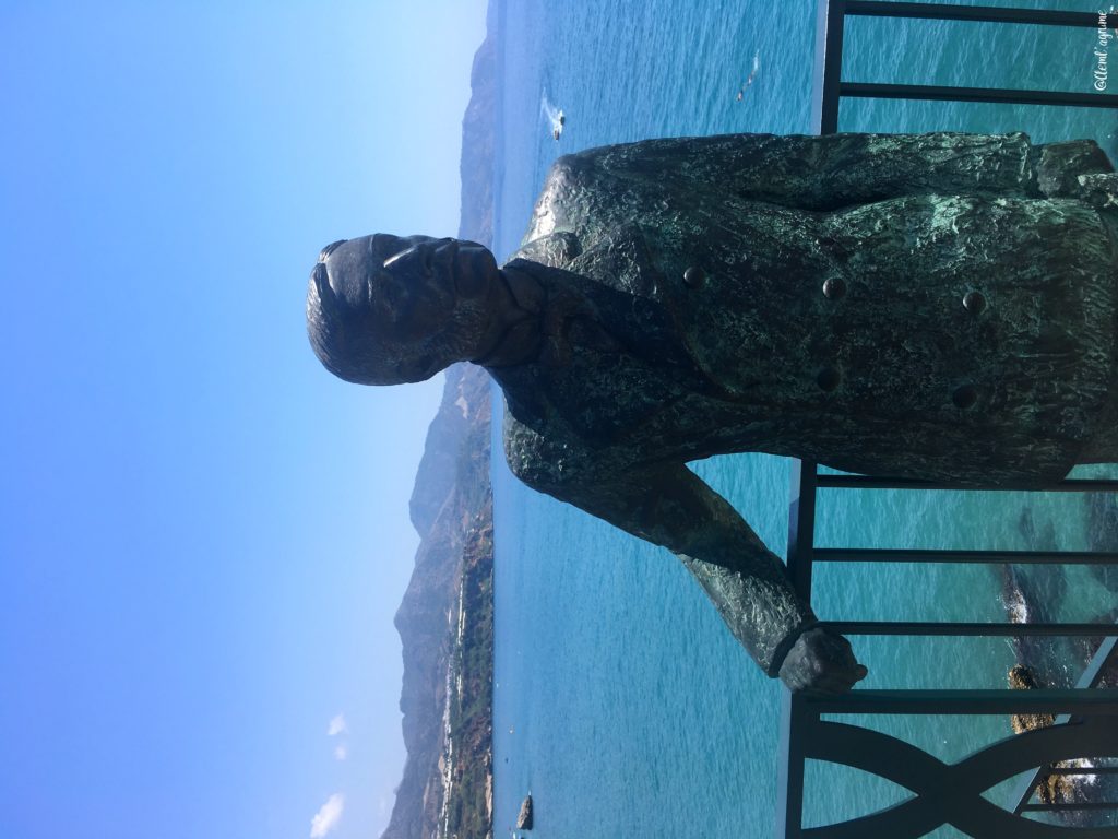 nerja statue