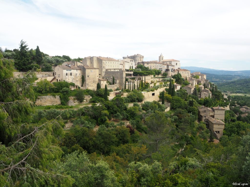 Visiter Gordes Lubéron