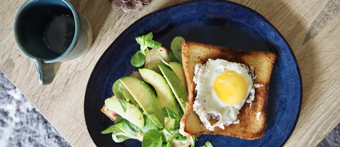 Recette de croque-madame avocat mozza